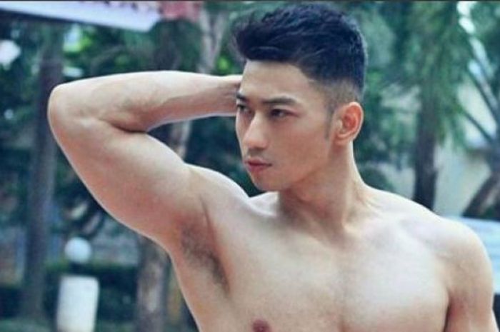 Tony Haryanto, model Indonesia yang meninggal di usia muda.