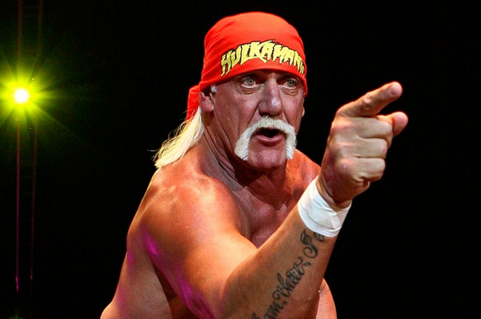 Hulk Hogan yang sudah pensiun dari acara SmackDown WWE, kini akan bermain lagi dalam gelaran SmackDown WWE di Riyadh, Arab Saudi, Jumat (2/11/2018).