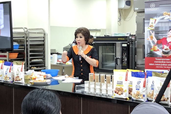 Toko Kue Ny Liem Kota Bandung Jawa Barat - Berbagai Kue