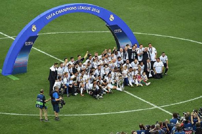 Real Madrid saat juara Liga Champions. Real Madrid termasuk pentolan konspirasi klub besar Eropa untuk mendirikan Super League yang direncanakan mulai bergulir pada 2021.