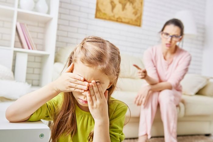 6 Hal Yang Melukai Hati Anak Hingga Menyebabkan Trauma Orangtua Sering Tak Sadar Semua Halaman Nakita