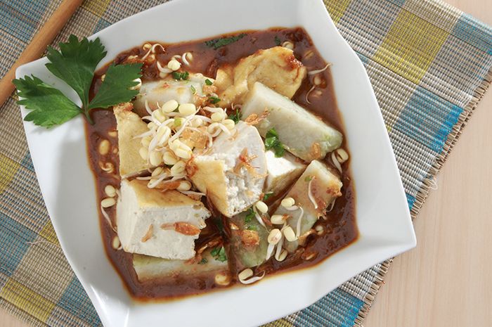 Resep Membuat Lontong Tahu Nikmatnya Dijamin Bikin 