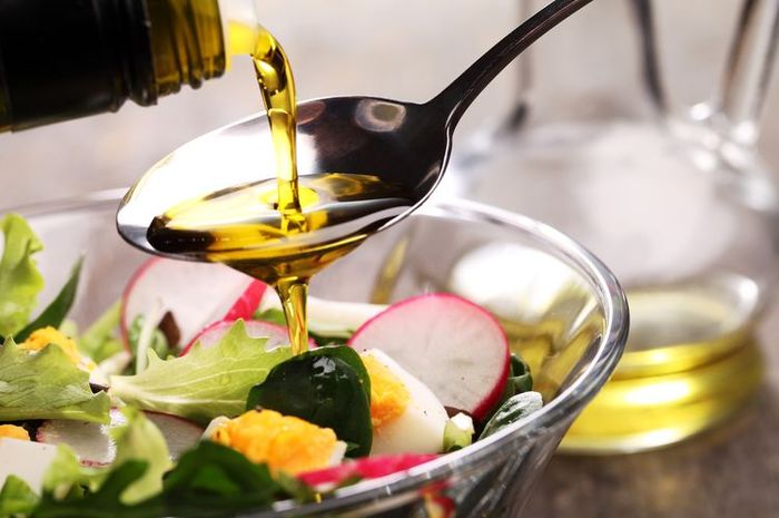 Selain Minyak Zaitun 5 Minyak Ini Juga Bisa Dijadikan Dressing Salad Semua Halaman Nova