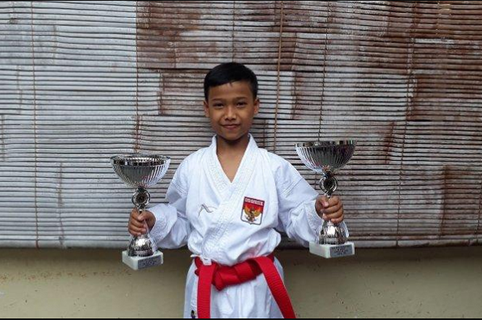 Nandana Putra Purnama, bocah 11 tahun asal Solo peraih juara pertama Karate internasional di Belgia.