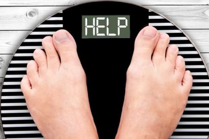 Tidur Telanjang Hingga Makan Pedas, 6 Cara Diet Aneh ini Ampuh Turunkan Berat Badan