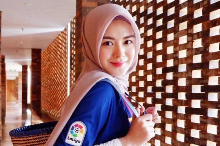 530+ Model Baju Korea Berhijab HD Terbaik