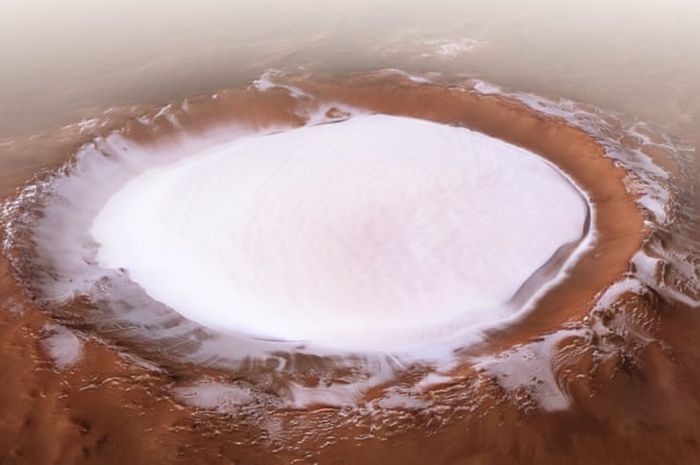 Di Mars Ada Kawah yang Dipenuhi dengan Es yang Tidak Meleleh! Bobo