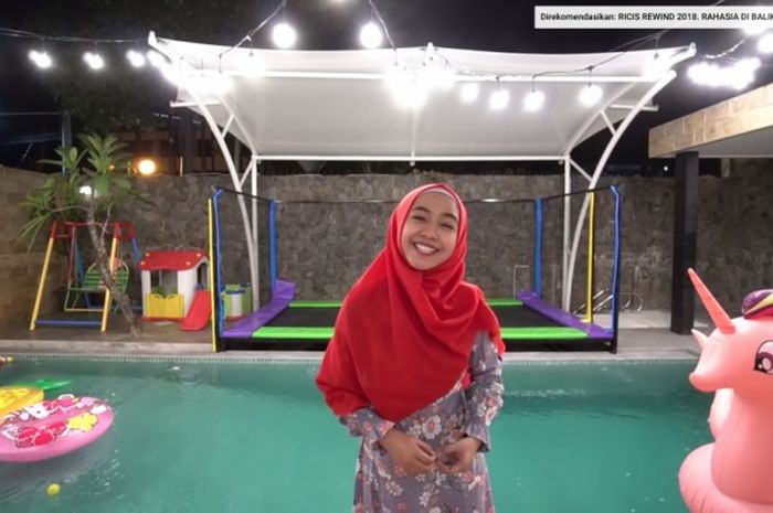 Intip Rumah Mewah Baru Milik Ria Ricis Hasil Jadi YouTuber Intip Rumah Mewah Baru Milik Ria Ricis Hasil Jadi YouTuber