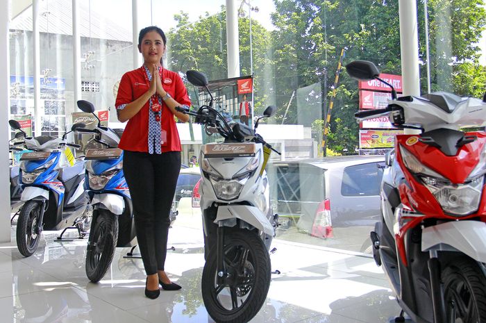 Harga Motor  Honda  BeAT Terbaru  Tahun  2019  Naik Ini 