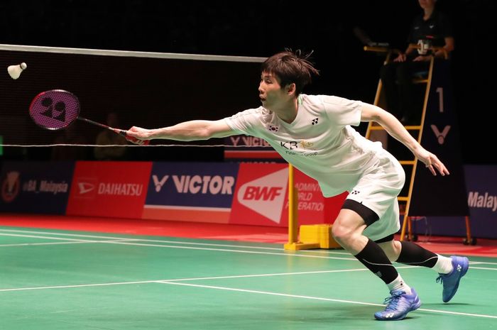 Pebulu tangkis tunggal putra Korea Selatan, Son Wan-ho, saat menjalani laga melawan Chen Long (China) pada final Malaysia Masters 2019 di Axiata Arena, Bukit Jalil, Kuala Lumpur, Malaysia, Minggu (20/1/2019).