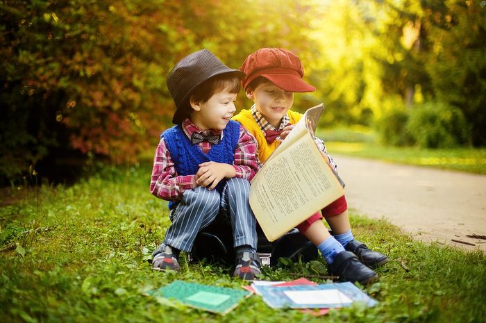 Ini 7 Keuntungan yang Didapat kalau Suka Membaca Buku akubacaakutahu