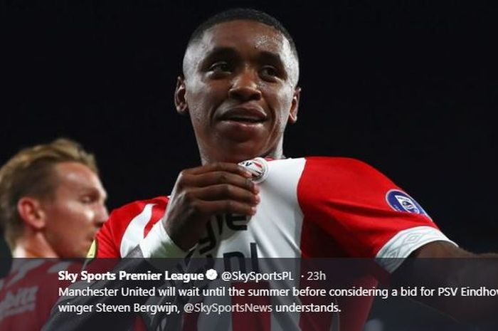 Pemain PSV Eindhoven, Steven Bergwijn, dikabarkan diincar Manchester United.