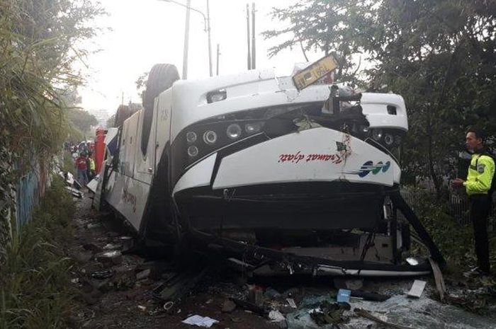 750+ Bus Hantu Kramat Djati HD