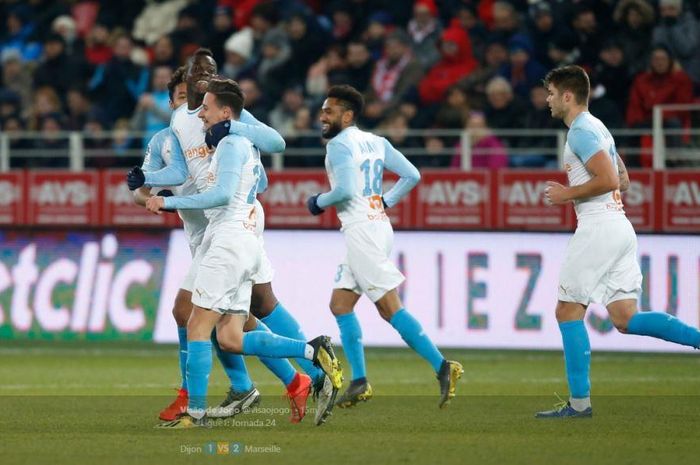 Mario Balotelli merayakan gol Olympique Marseille ke gawang Dijon, 8 Februari 2019.