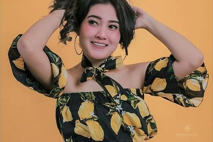 Nella Kharisma