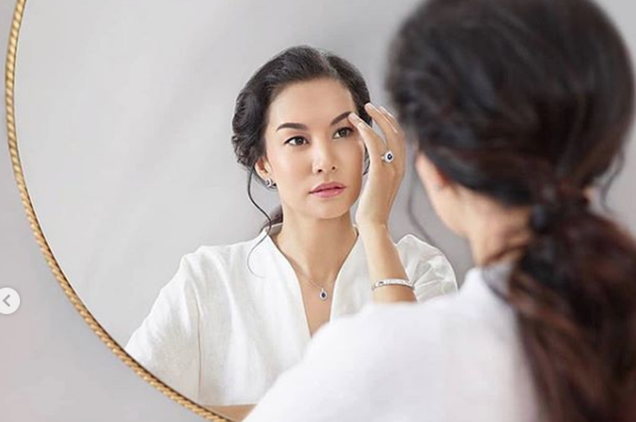 Nadya Hutagalung : Ini Adalah Pertama Kali Saya Memposting Tentang anak