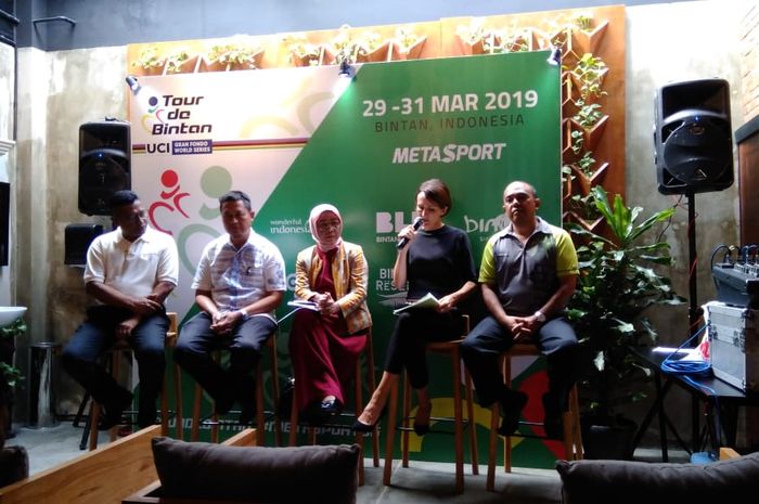 Konferensi Pers Tour de Bintan, Selasa, (12/02/2019) di Kayuh Cafe, Kebayoran Baru, Jakarta.