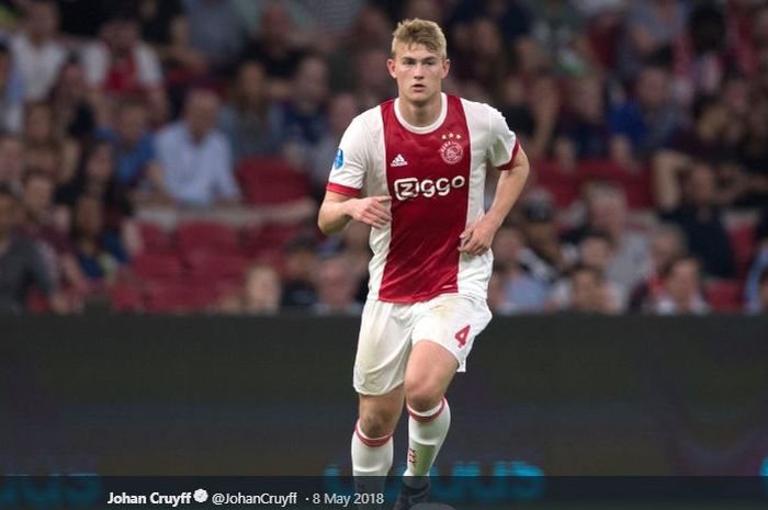 Bek dan kapten Ajax Amsterdam, Matthijs de Ligt, jadi incaran Juventus.