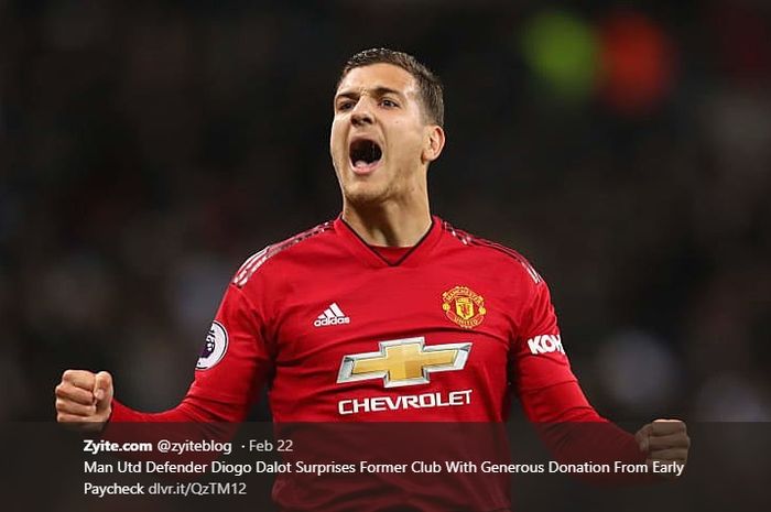 Bek sayap Manchester United, Diogo Dalot.