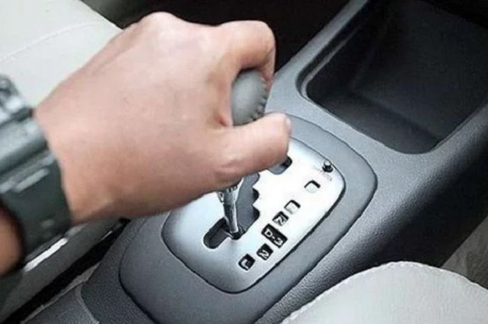 Hindari Kebiasaan ini Supaya Mobil Tidak Cepat Rusak