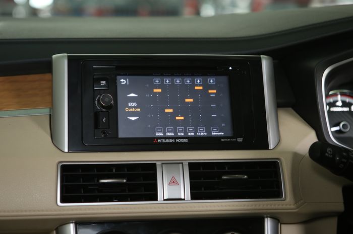 Cara Mudah Mengatur Equalizer di Head Unit Mitsubishi Cara Mudah Mengatur Equalizer di Head Unit Mitsubishi