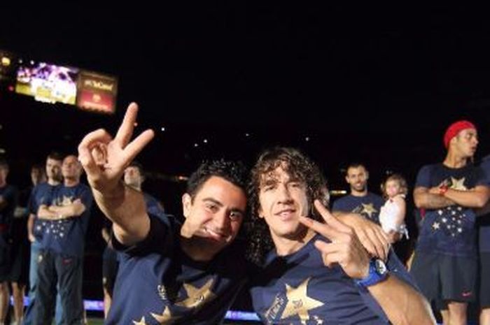 Mantan Kapten Barcelona, Carles Puyol dan Xavi Hernandez