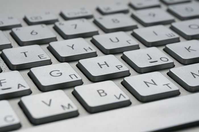 Selain QWERTY, Ada Berbagai Jenis Keyboard Lain dengan Susunan Huruf