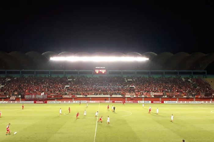 Suasana pertandingan Persija vs Borneo FC pada laga Piala Presiden 2019, di Stadion Maguwoharjo, Selasa (5/3/2019).