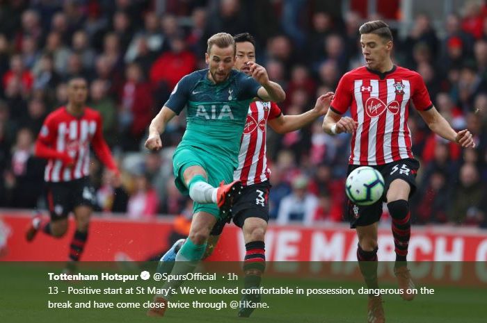 Harry Kane melepaskan tembakan dalam laga Southampton vs Tottenham Hotspur, 9 Maret 2019.