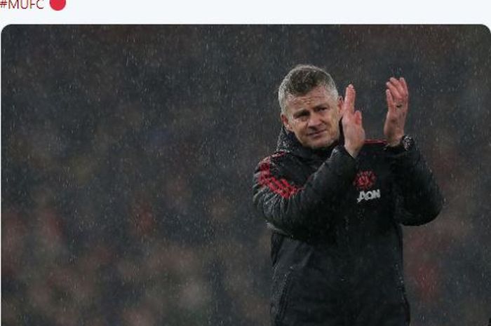 Ekspresi pelatih Manchester United, Ole Gunnar Solskjaer, seusai laga Liga Inggris melawan Arsenal di Stadion Emirates, Minggu (10/3/2019).