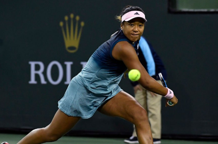 Petenis putri asal Jepang, Naomi Osaka, saat berlaga melawan Kristina Mladenovic (Prancis) di babak kedua BNP Paribas Open 2019, Indian Wells, Kalifornia, Sabtu (9/3/2019).