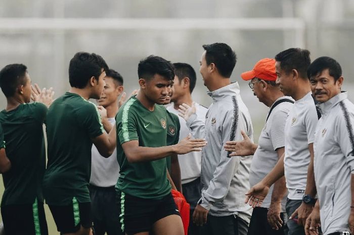 Timnas U-23 Indonesia menggelar latihan di Lapangan Viettel, Hanoi, Vietnam, Selasa (19/3/2019), untuk persiapan kualifikasi Piala Asia U-23 2020.