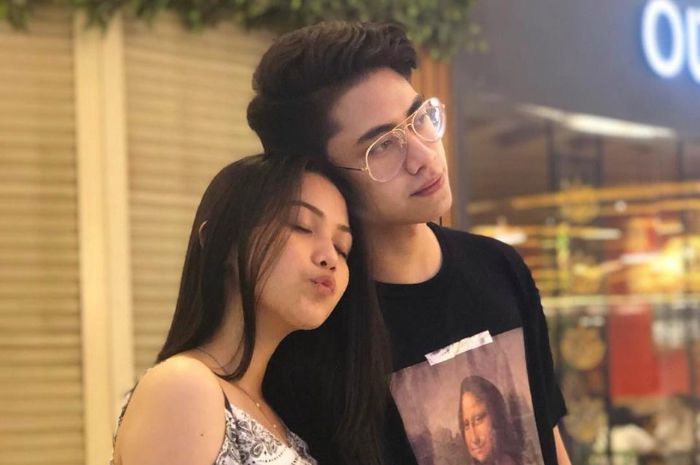 Anniversary Satu Tahun Pacaran dengan Aisyah Aqilah