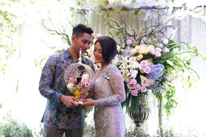 Acara lamaran Siti Badriah