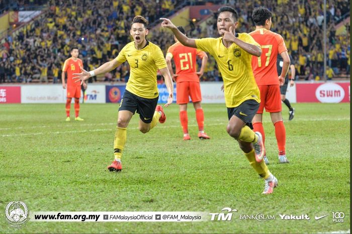 Pemain Malaysia merayakan gol mereka ke gawang China dalam partai kualifikasi Piala Asia U-23 2020.