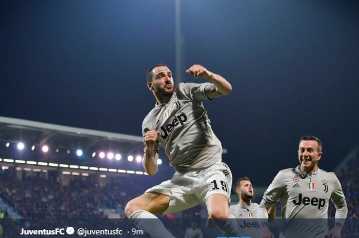 Momen duel saat Chelsea versus Juventus di Stamford Bridge pada pekan kelima Grup H Liga Champions 2021-2022.