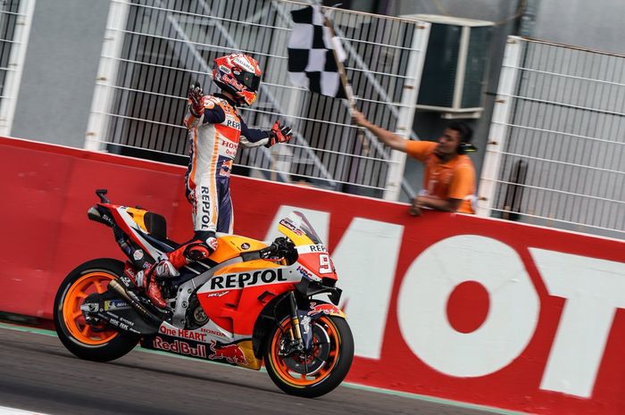 Marc Marquez berhasil menang pada sesi balapan MotoGP Argentina 2019, Senin (1/4/2019).