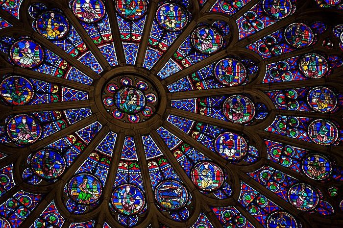 Rose Window di Notre Dame Terkenal Keindahannya, Apa Itu Rose Window