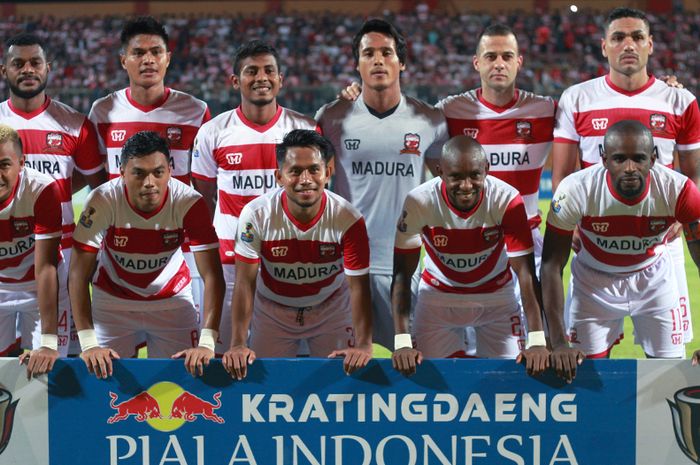 Skuat Madura United saat tampil di Piala Indonesia 2018.