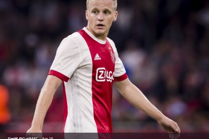 Gelandang muda Ajax Amsterdam, Donny van de Beek