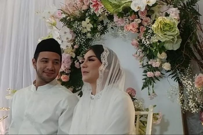 Ammar Zoni dan Irish Bella saat ditemui Grid.ID di kawasan Cinere, Jawa Barat, Kamis (25/4/2019).