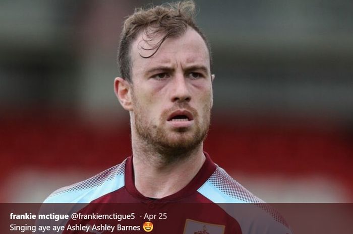 Striker Burnley, Ashley Barnes