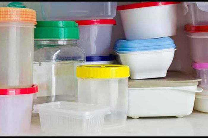 Dari Masukkan Remasan Koran Ke Wadah Plastik Hingga Cara Hilangkan Bau Masakan Di Dapur Inilah Tips Dapur Praktis Yang Bisa Anda Lakukan Semua Halaman Intisari
