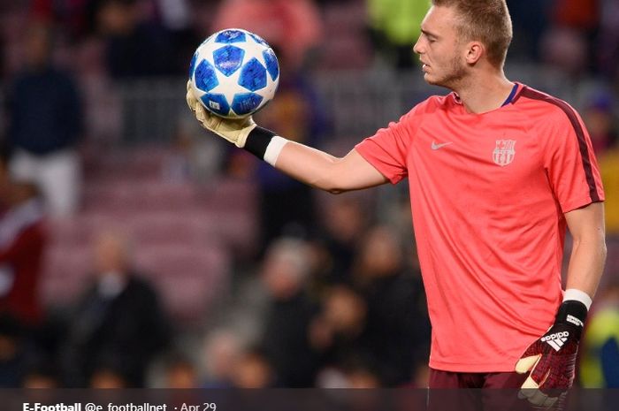 Kiper kedua Barcelona, Jasper Cillessen dikabarkan jadi incaran Benfica