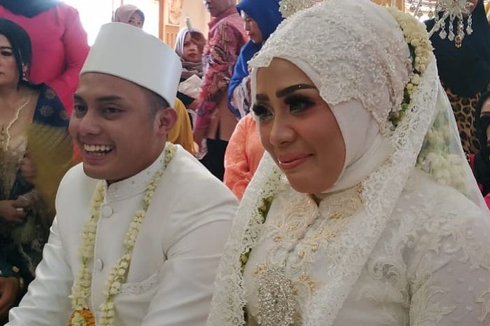 Muzdalifah dan Fadel Islami ..