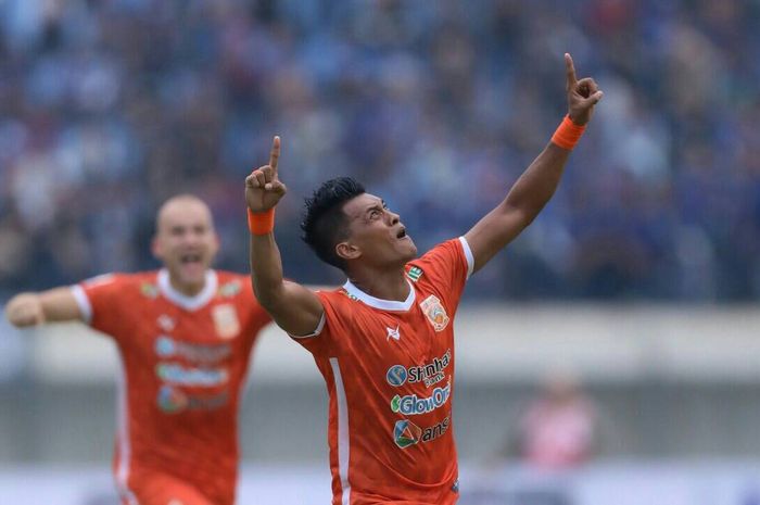 Lerby Eliandry saat masih berseragam Borneo FC, merayakan gol yang dicetaknya ke gawang Persib Bandung pada leg kedua delapan besar Piala Indonesia 2018.