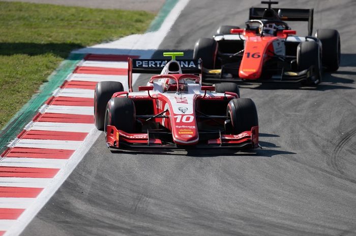 CIRCUIT DE BARCELONA-CATALUNYA, SPAIN - MAY 11: Sean Gelael (IDN,PREMA RACING) during the Barcelona at Circuit de Barcelona-Catalunya on May 11, 2019 in Circuit de Barcelona-Catalunya, Spain. (Photo by Joe Portlock / LAT Images / FIA F2 Championship)