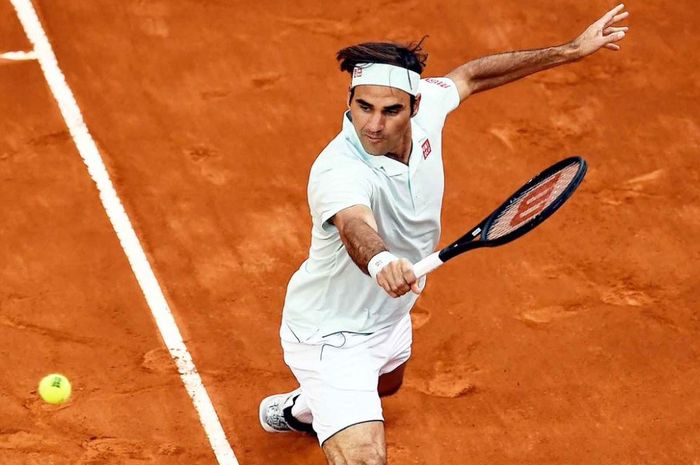 Penampilan petenis asal Swiss, Roger Federer pada babak kedua Rome Masters 2019, Kamis (16/5/2019)