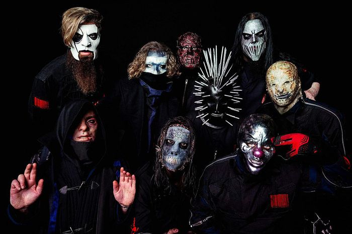 Roadrunner Records via Hai Online
