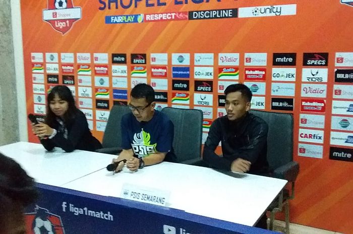 Pelatih PSIS Semarang, Jafri Sastra, dalam jumpa pers pascalaga Liga 1 2019 kontra Kalteng Putra, 16 Mei 2019.